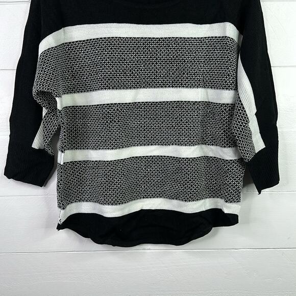 ANA Black White Stripe Knit 3/4 Sleeve Scoop Neck Sweater Top Shirt‎ Size Small - Picture 6 of 11